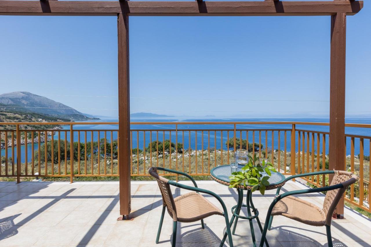 Villa Di Capri Skala  エクステリア 写真
